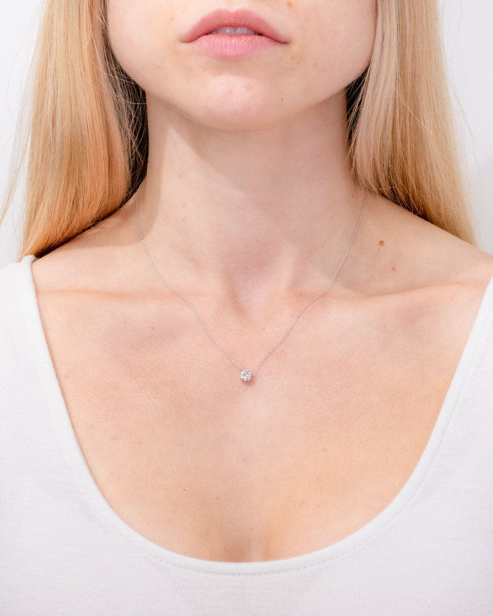 0.48ct D-VS1 Round Lab Diamond 14k White Gold Pendant Necklaces Princess Bride Diamonds