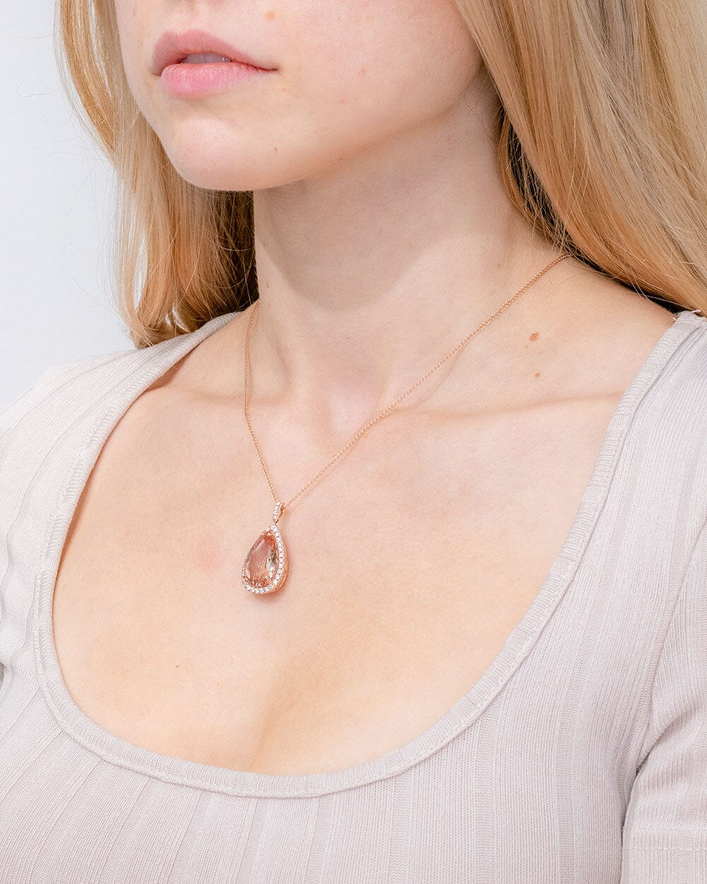 10.21ct Pear Morganite Halo Necklace Necklaces Princess Bride Diamonds