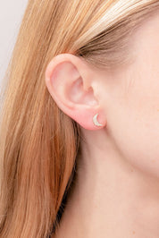 14k Yellow Gold Pavé Moon Studs Earrings Princess Bride Diamonds 