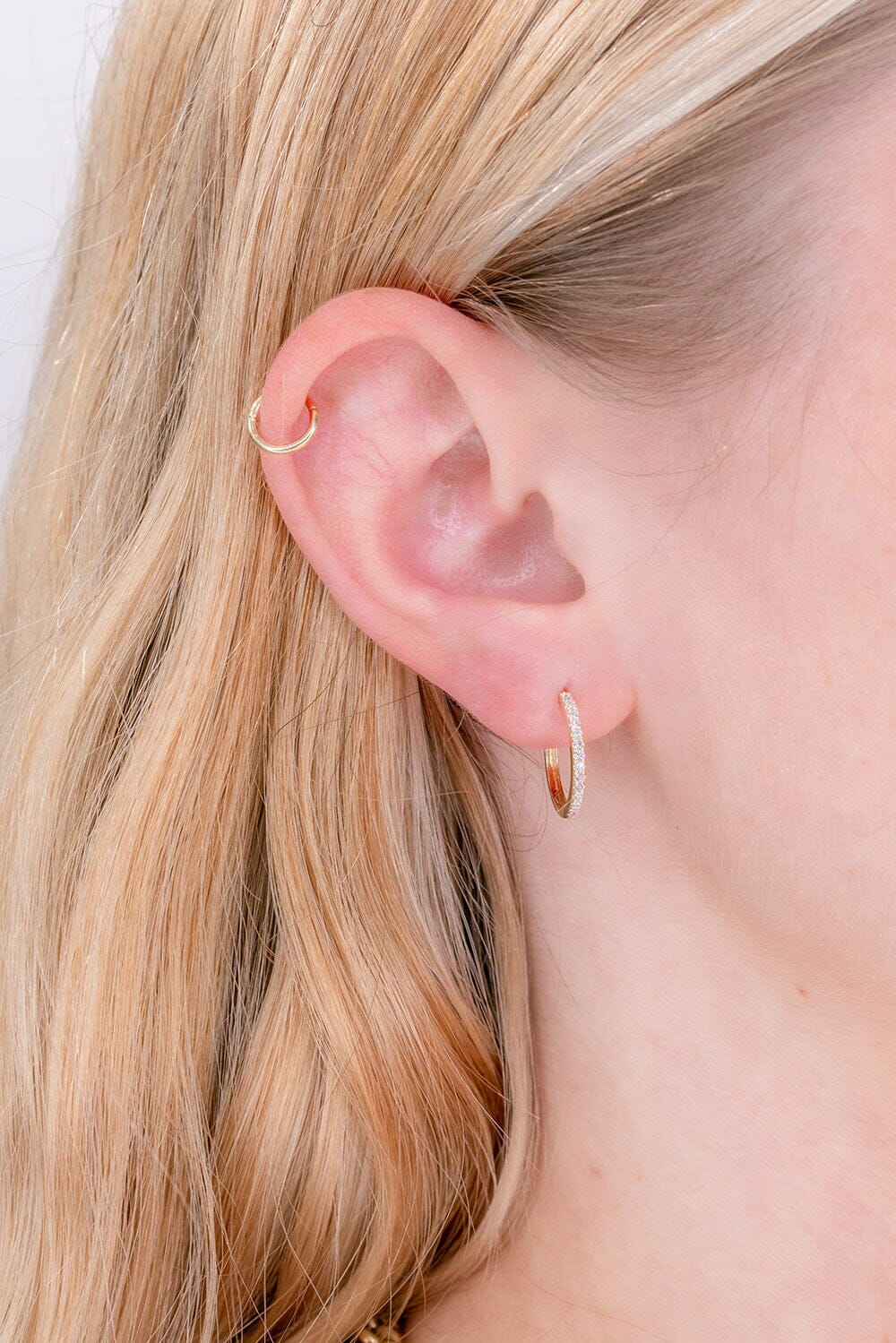 15mm Pavé Hoops 14k Yellow Gold Earrings Princess Bride Diamonds