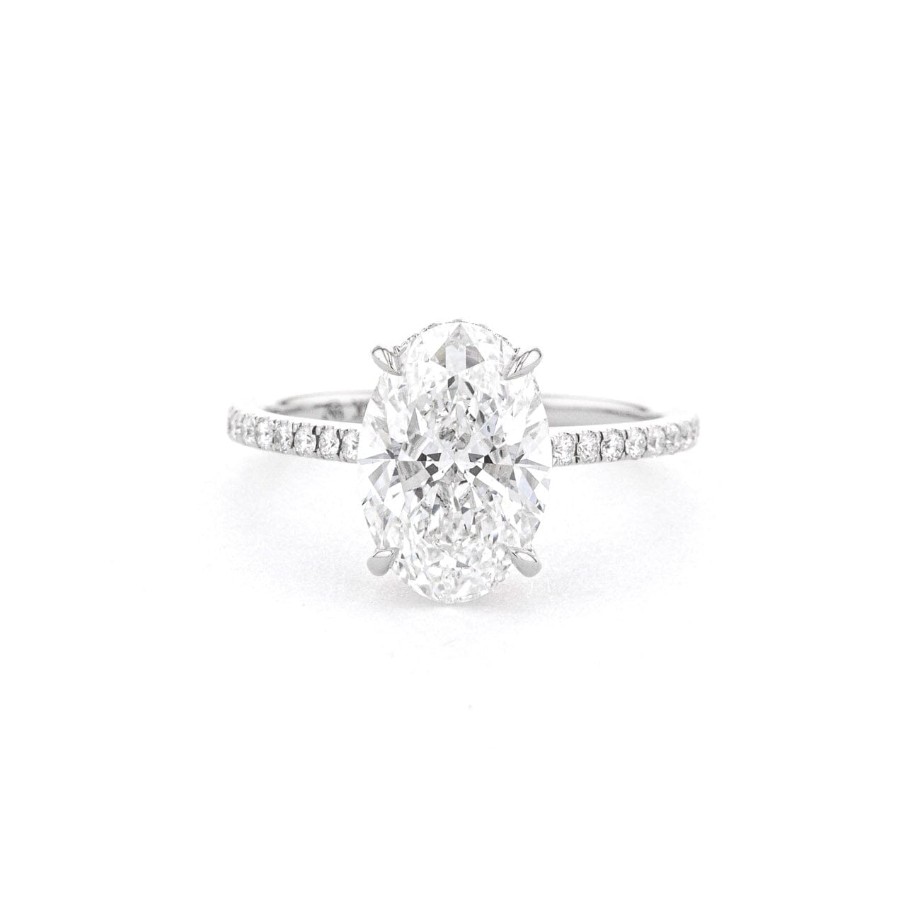 1.6mm Alice Oval Engagement Rings Princess Bride Diamonds