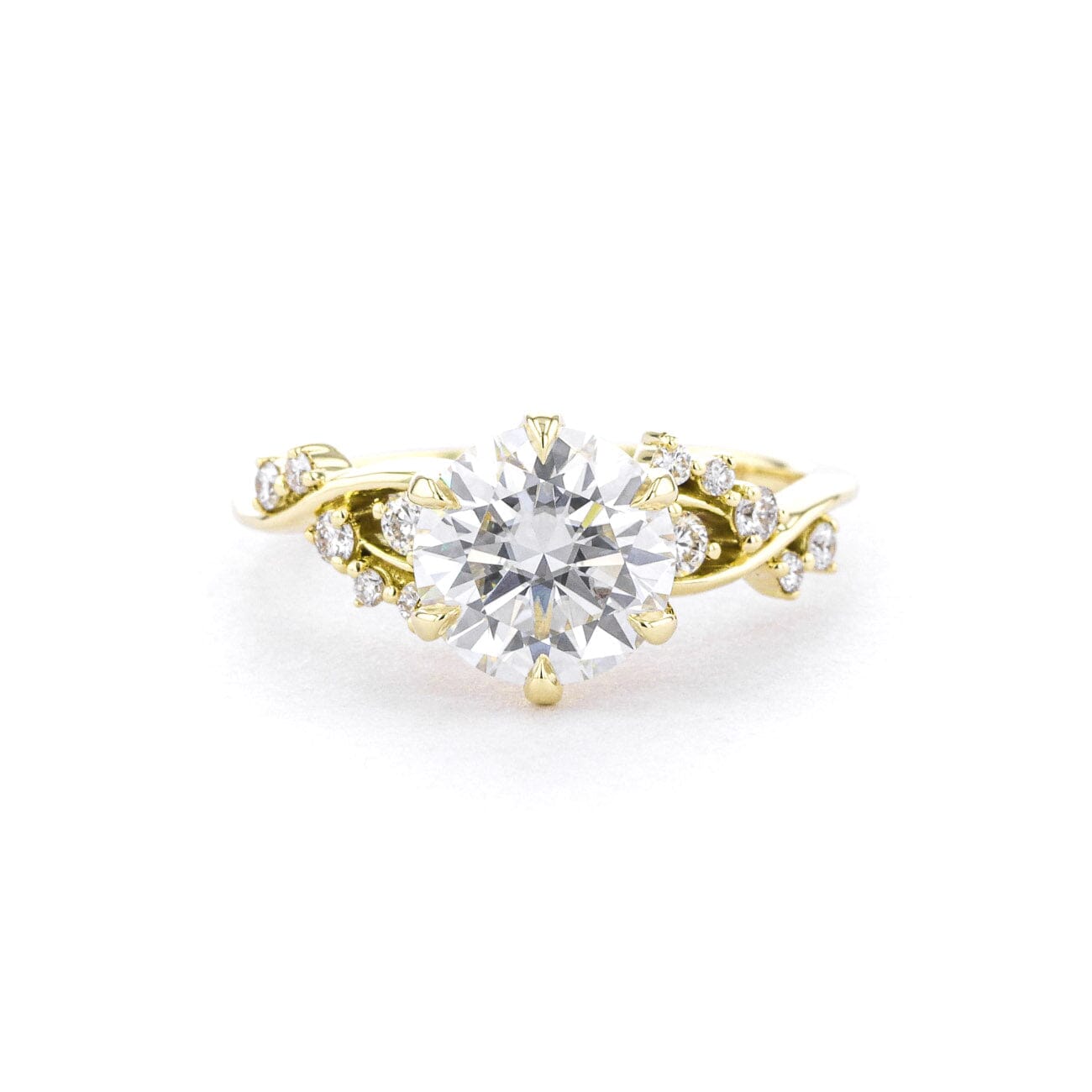1.6mm Ariel Round Engagement Rings Princess Bride Diamonds