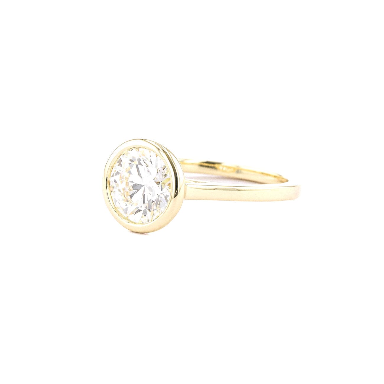 1.6mm Ava Round High Polish Bezel Engagement Rings Princess Bride Diamonds