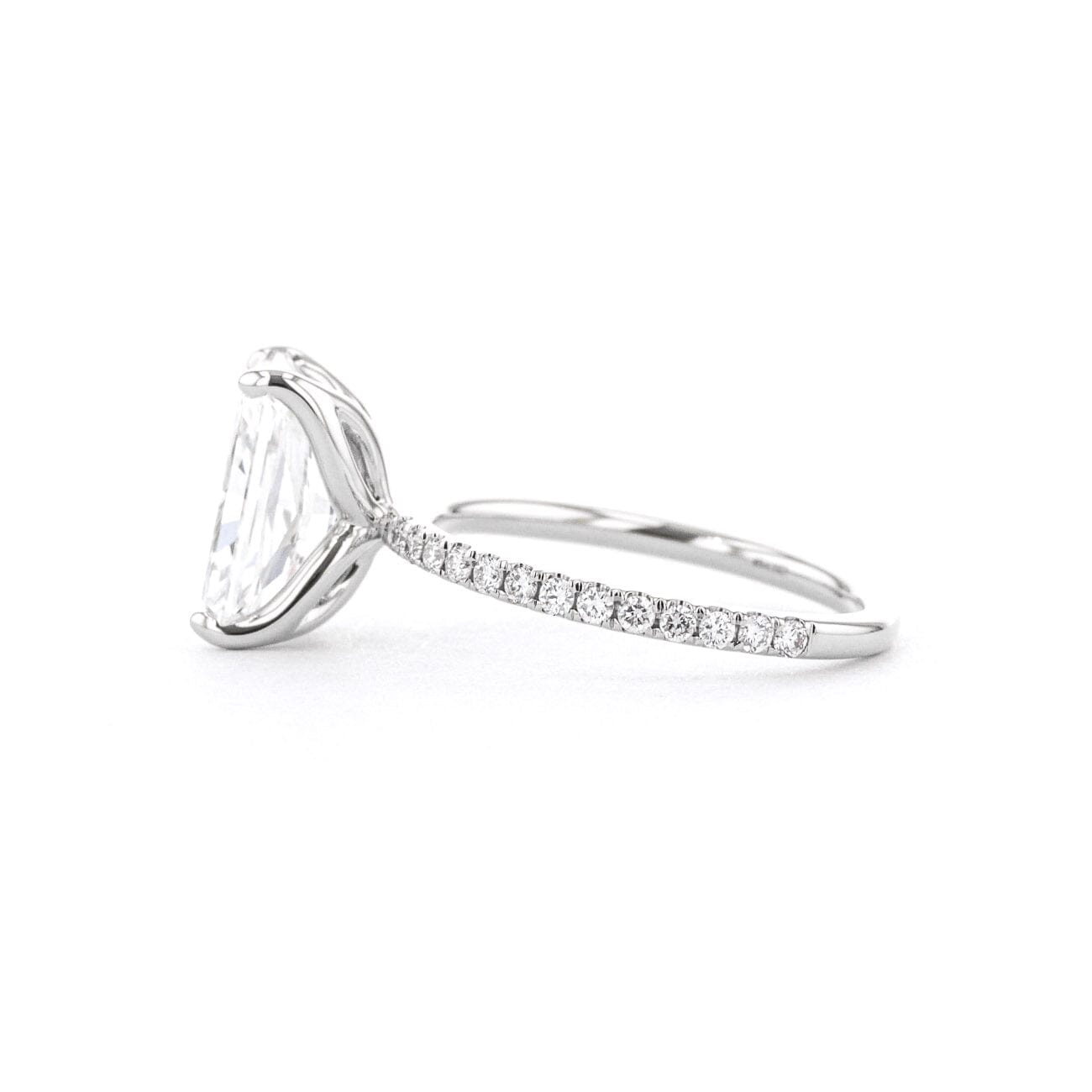 1.6mm Caraline Radiant Engagement Rings Princess Bride Diamonds