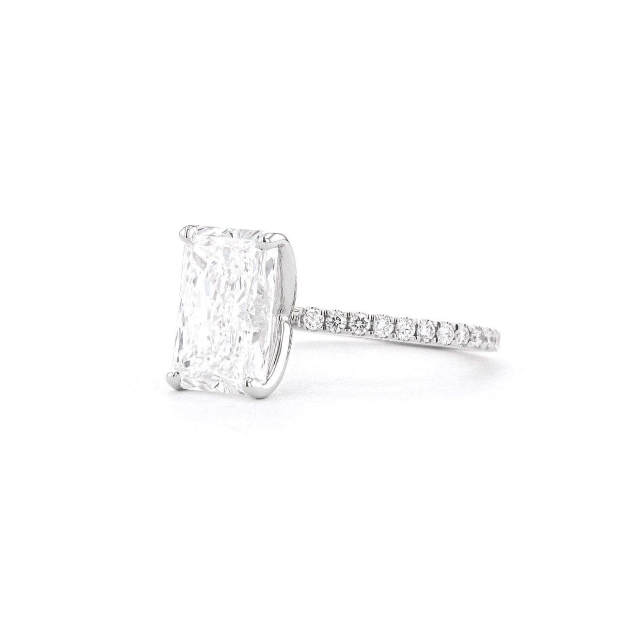 1.6mm Caraline Radiant Engagement Rings Princess Bride Diamonds
