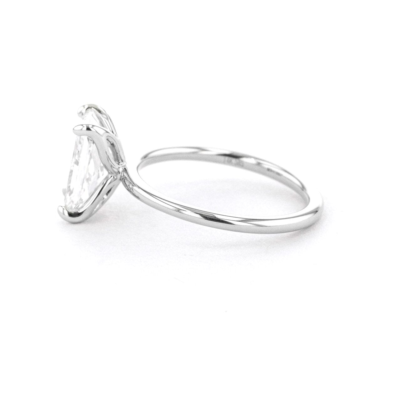 1.6mm Caraline Radiant High Polish Engagement Rings Princess Bride Diamonds