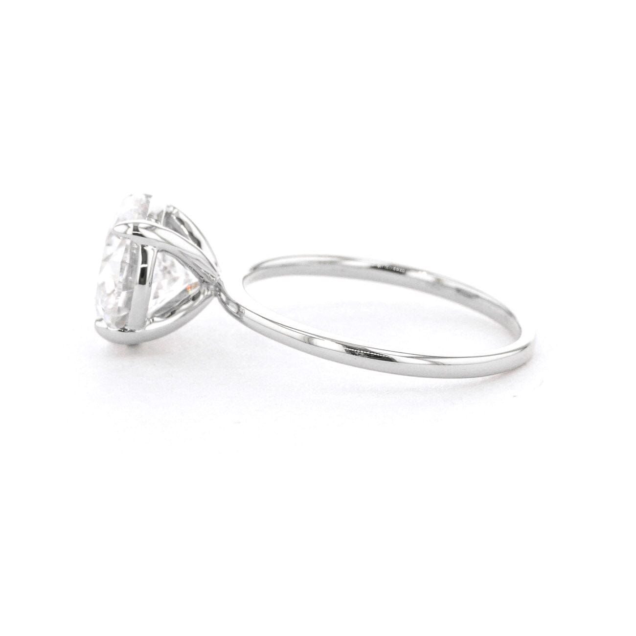 1.6mm Leah Round High Polish Engagement Rings Princess Bride Diamonds