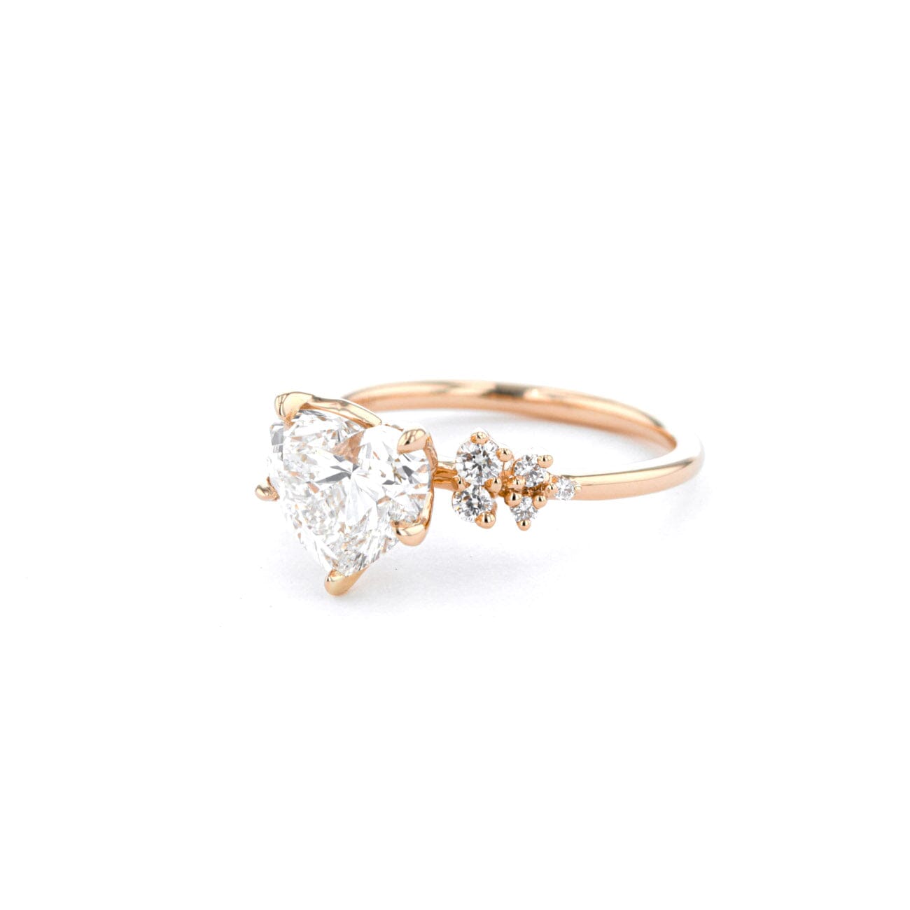 1.6mm Nova Heart Engagement Rings Princess Bride Diamonds