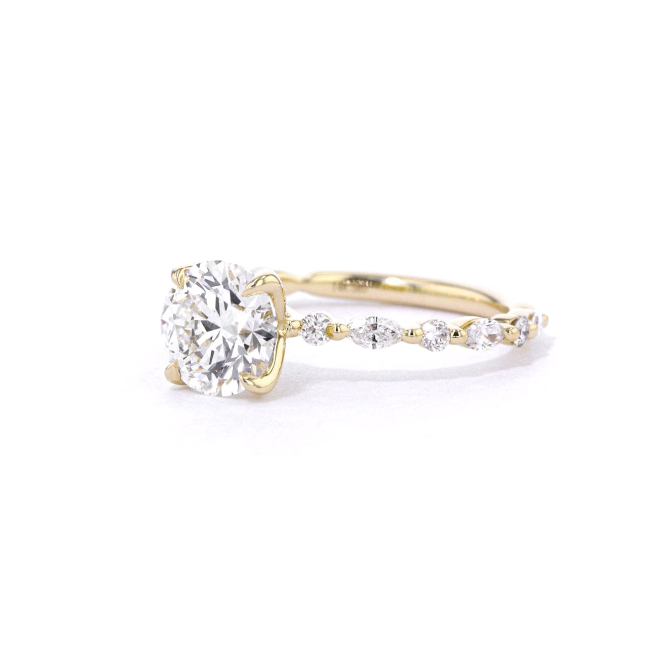 1.8mm Azalea Round Engagement Rings Princess Bride Diamonds