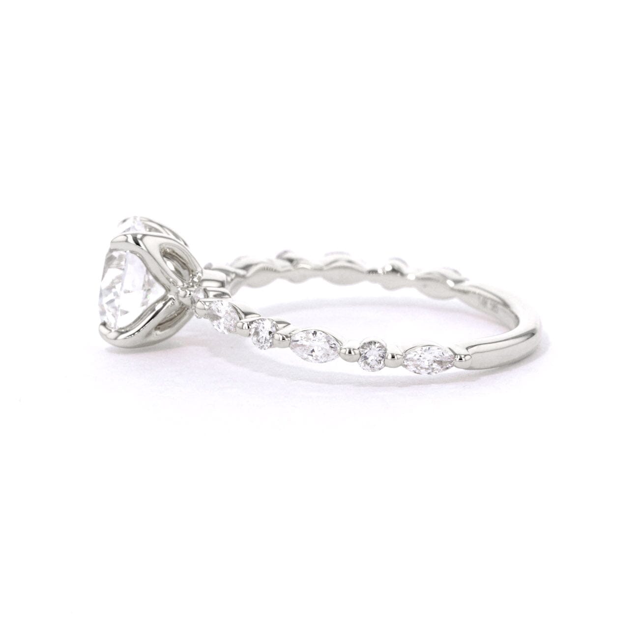 1.8mm Azalea Round Engagement Rings Princess Bride Diamonds