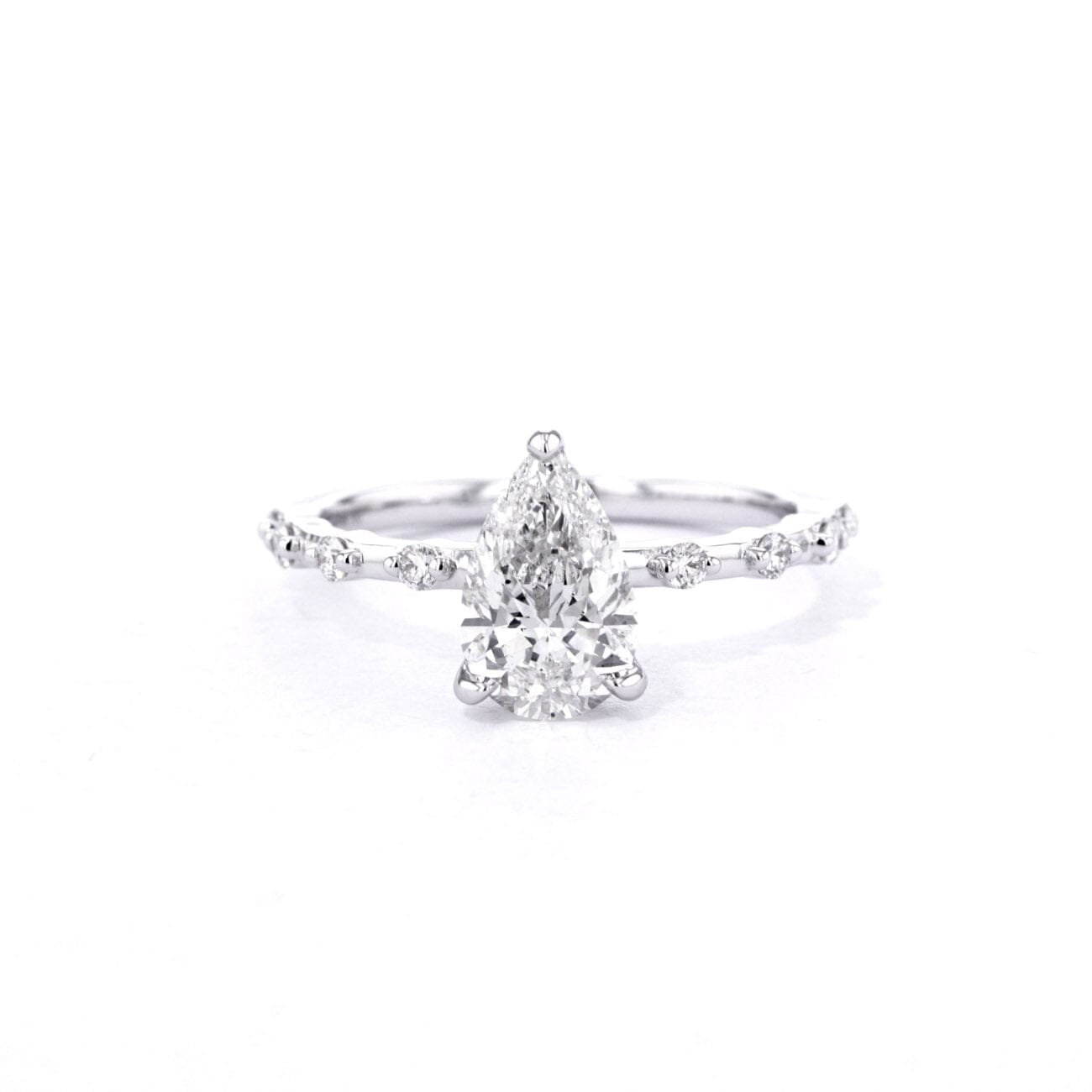1.8mm Daisy Pear Engagement Rings Princess Bride Diamonds
