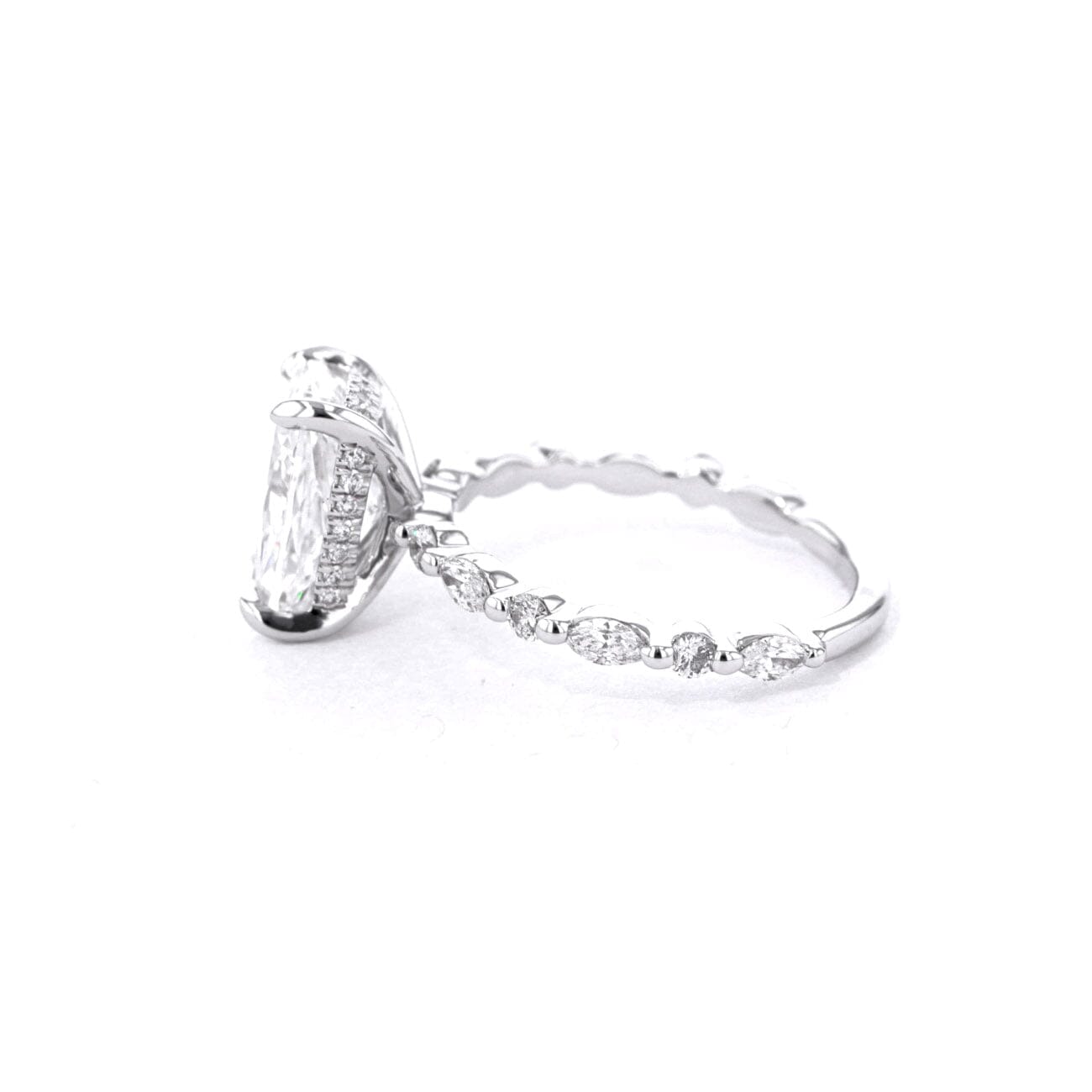 1.8mm Rei Cushion Engagement Rings Princess Bride Diamonds