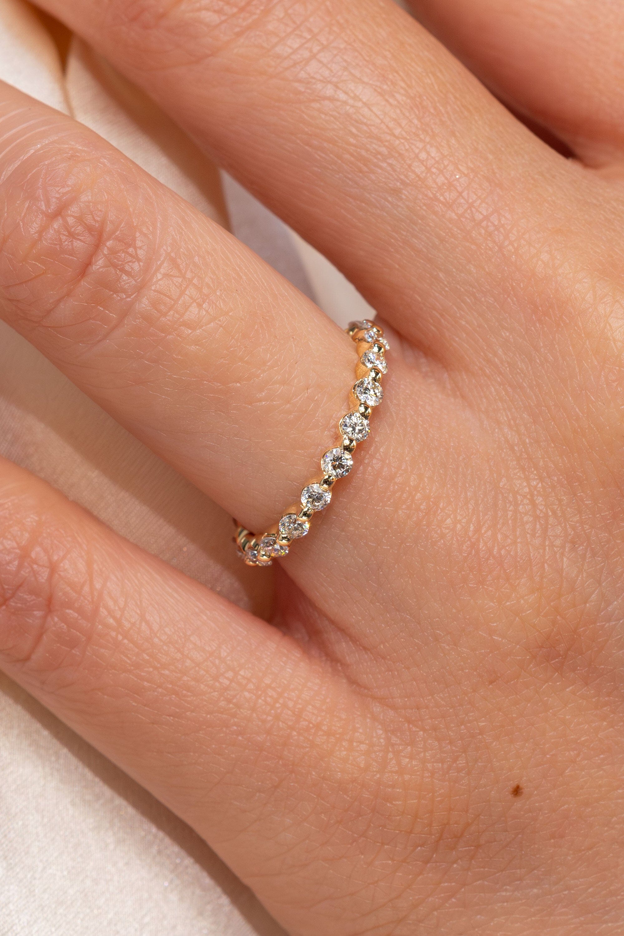2.4mm Floating Single Prong Round Natural Diamond Ring Rings Princess Bride Diamonds
