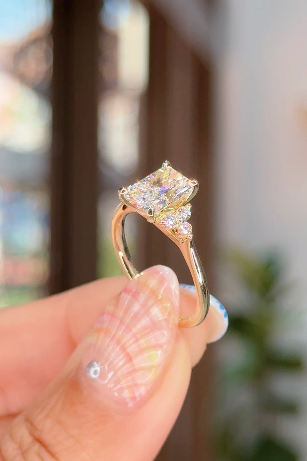 1.70ct D-VS1 Radiant Lab Diamond Lindsey