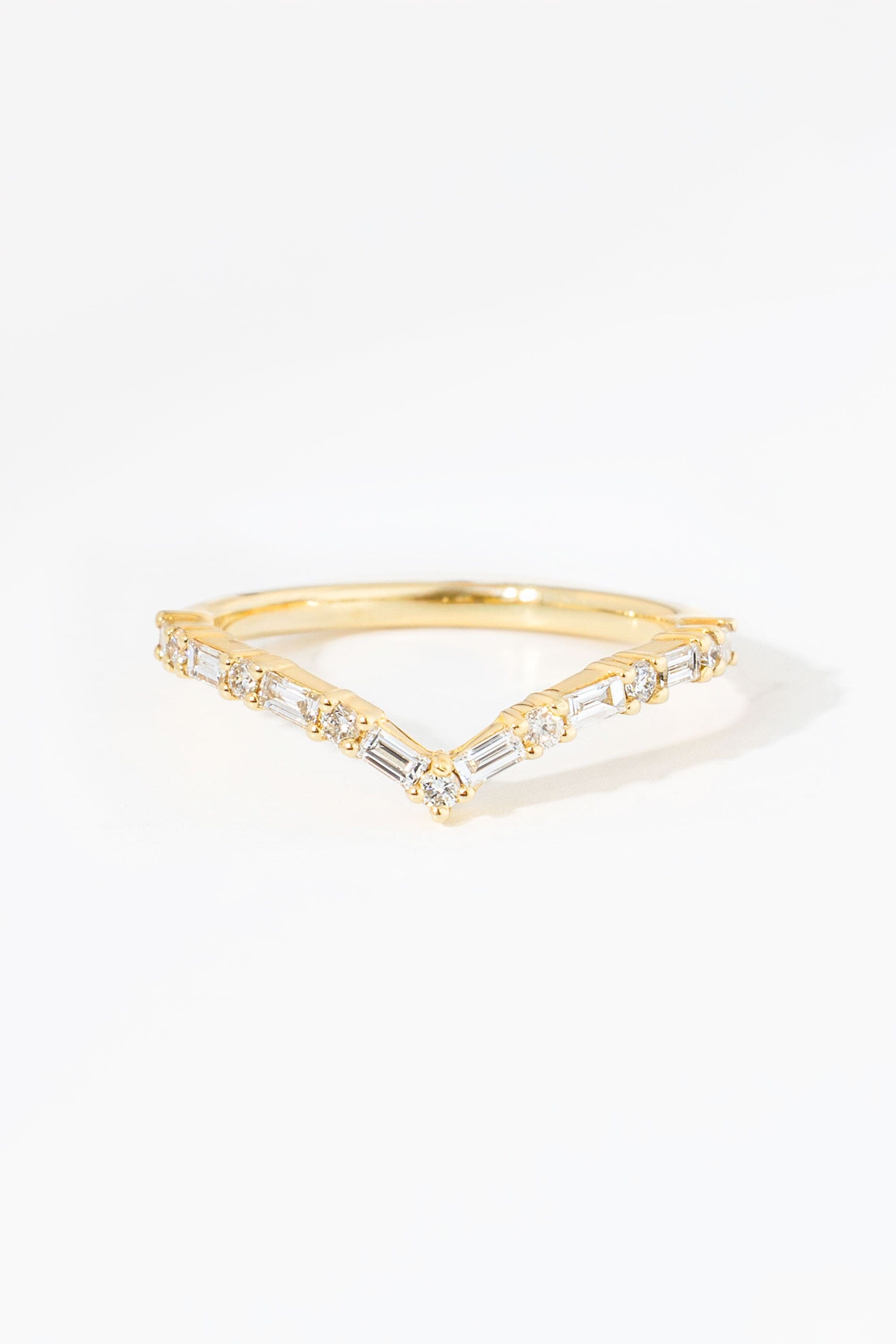 Chevron Round and Baguette Diamond Ring Rings Princess Bride Diamonds