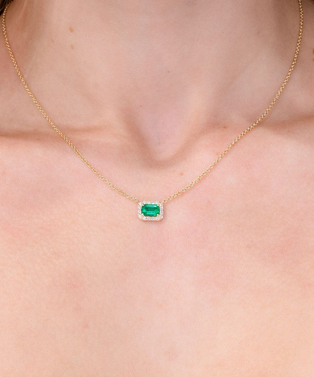 Diamond Halo Emerald Necklace Necklaces Princess Bride Diamonds 
