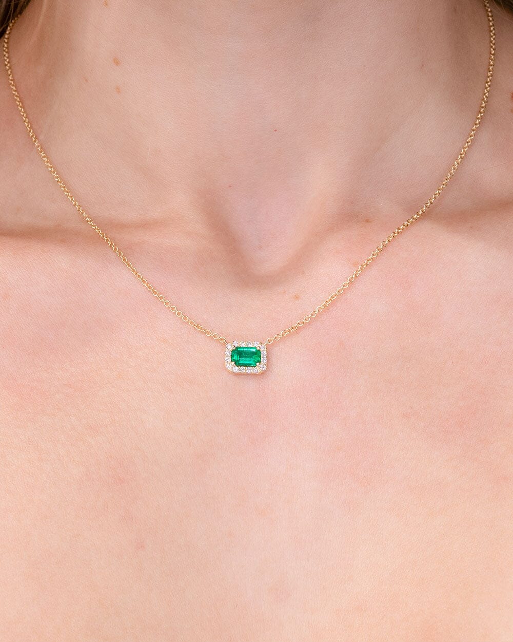 Diamond Halo Emerald Necklace Necklaces Princess Bride Diamonds