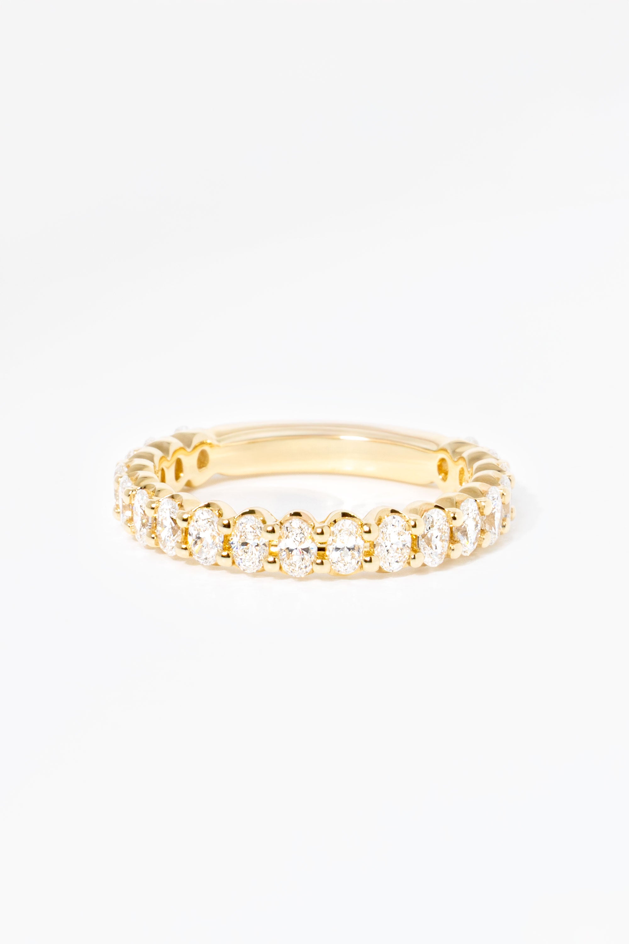 3.0mm Mini Oval Diamond Ring