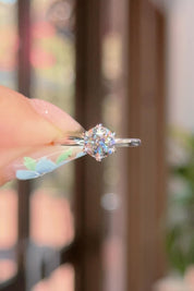 1.00ct D-VS1 Round Lab Diamond Caraline