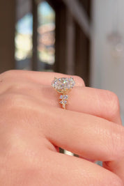 2.5ct Oval Lab Diamond Nova