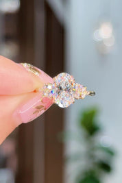 2ct Oval Lab Diamond Nova