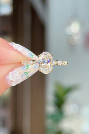 1.53ct E-VS1 Oval Lab Diamond Rei
