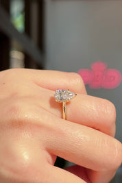 1.71ct E-VS1 Pear Lab Diamond Hana