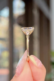 2.03ct D-VVS2 Emerald Diamond Petite Gracie