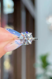 3.58ct D-VS1 Round Lab Diamond Kayla