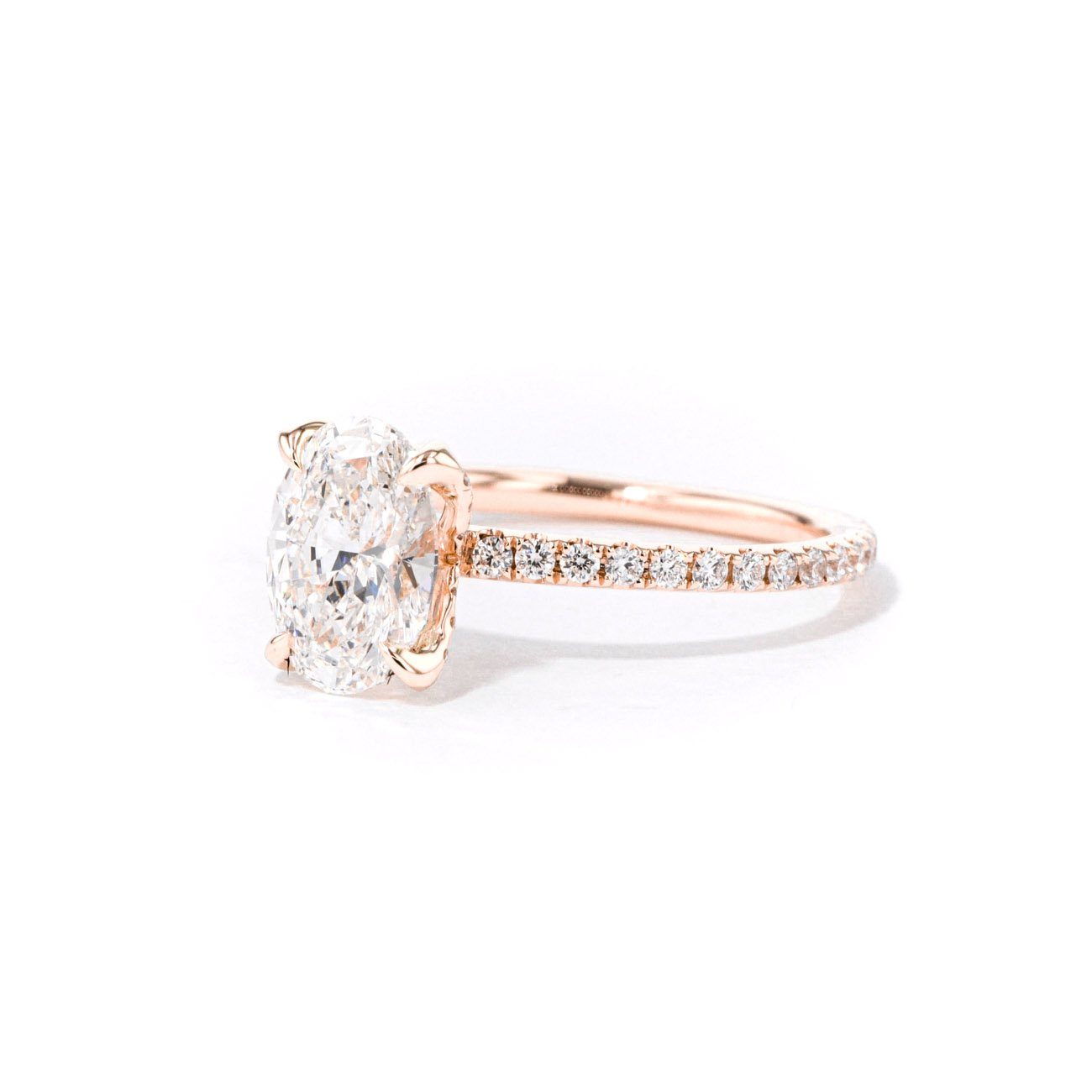 1.6mm Samantha Oval Engagement Rings Princess Bride Diamonds