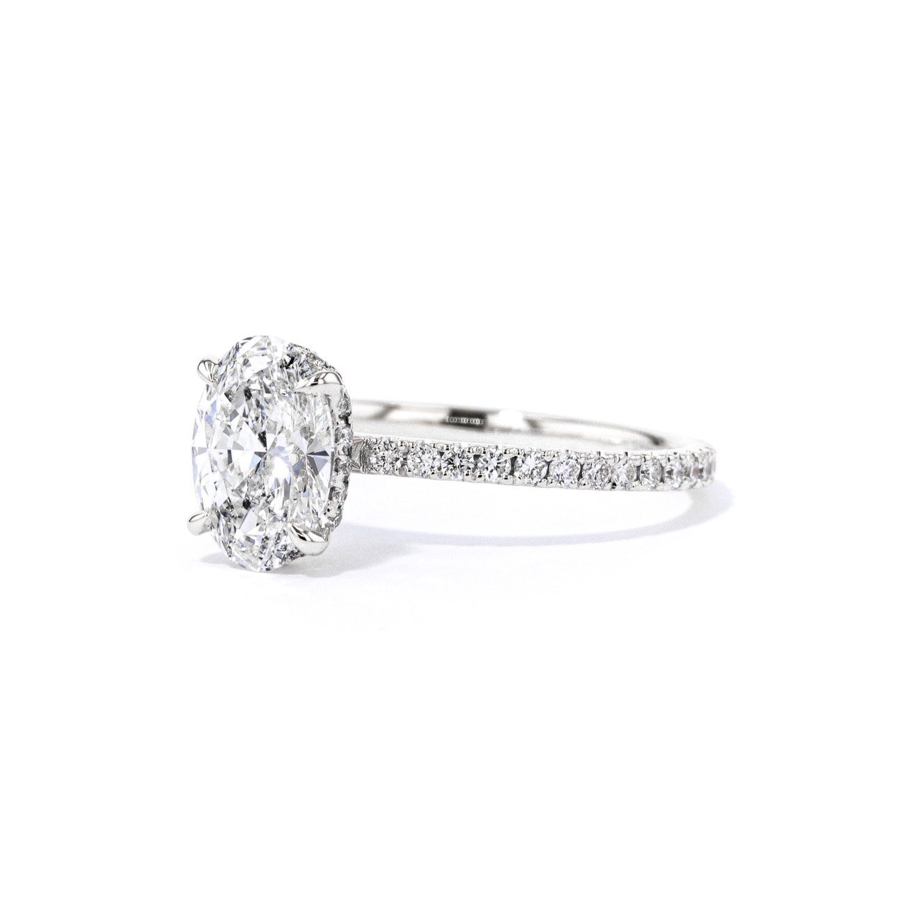 1.6mm Stephanie Oval Engagement Rings Princess Bride Diamonds