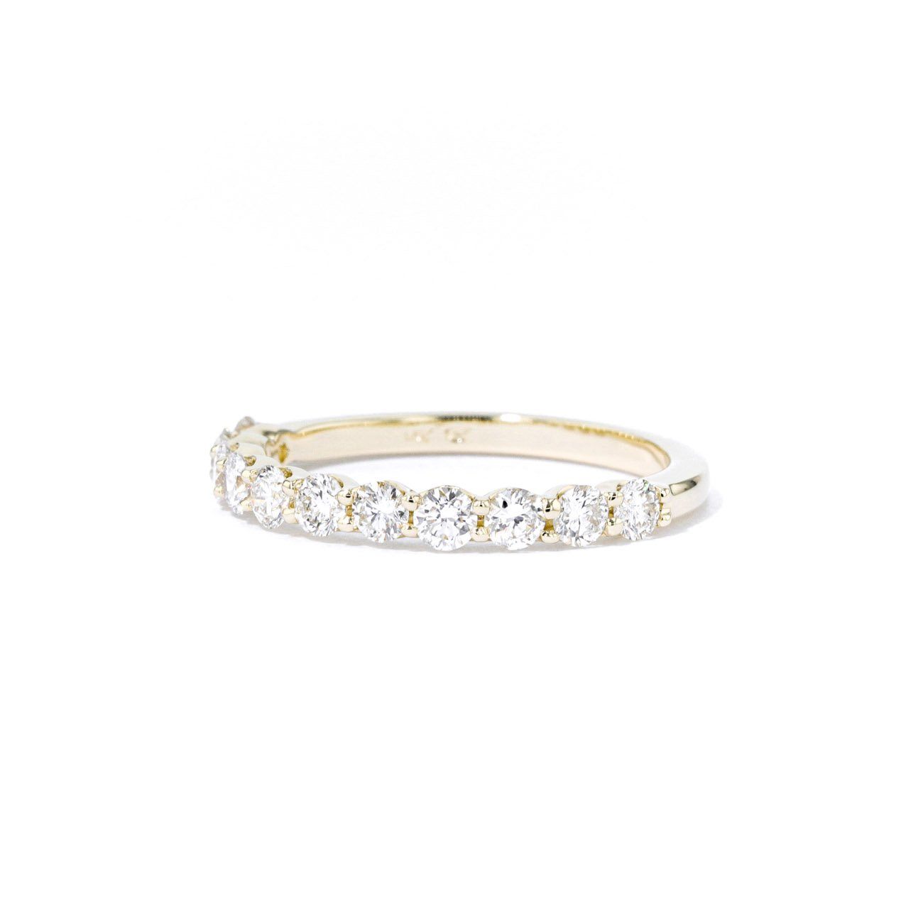 2.6mm Floating Diamond Ring Ring Princess Bride Diamonds