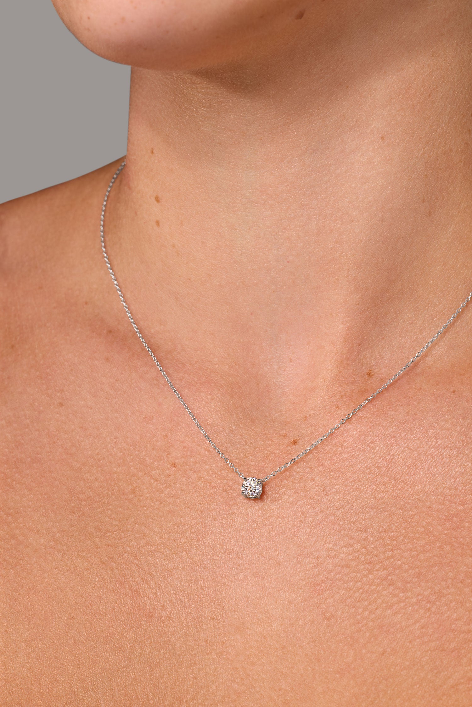 0.48ct D-VS1 Core Round Solitaire Necklace
