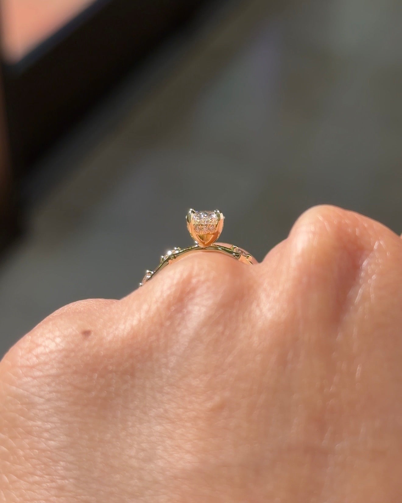 1.00ct E-VVS2 Oval Lab Diamond Daisy - PBD Engagement Rings