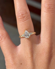 1.02ct D-VVS2 Pear Lab Diamond Isla - PBD Engagement Rings