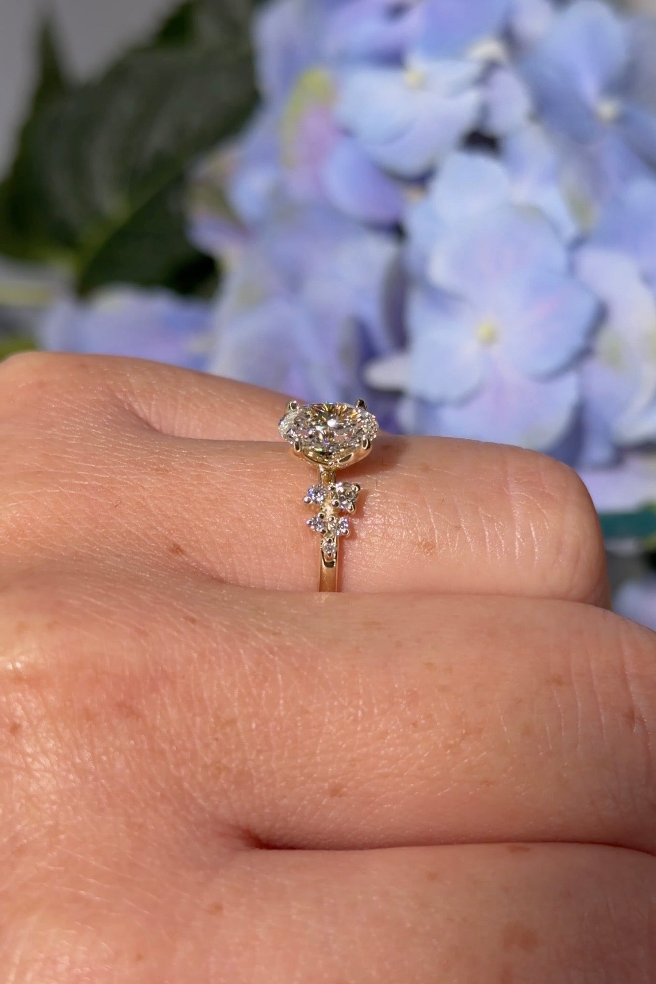 1.02ct E - VVS2 Oval Lab Diamond Nova - PBD Engagement Rings