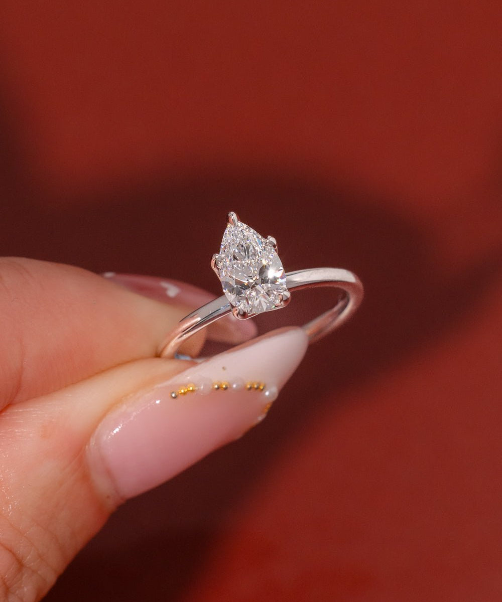 1.04ct D - VVS2 Pear Lab Diamond Caraline - PBD Engagement Rings