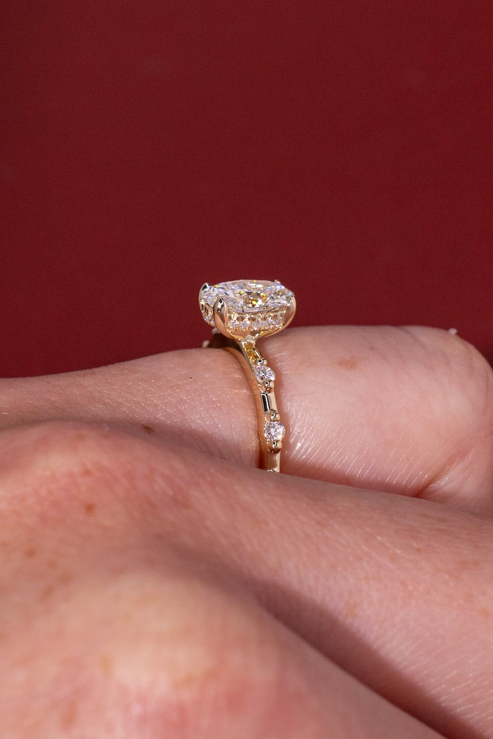 1.06ct D - VVS1 Oval Lab Diamond Daisy - PBD Engagement Rings