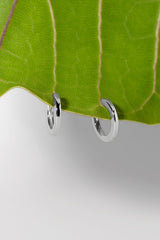 11x1.5mm Core High Polish Huggie 14k White