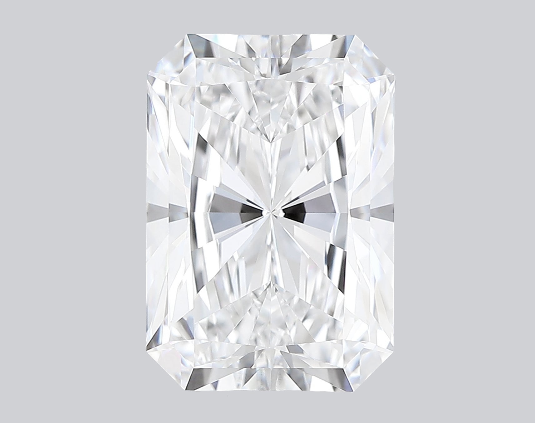 2.52 Carat D-VS1 Radiant Lab Grown Diamond - IGI (#121800)