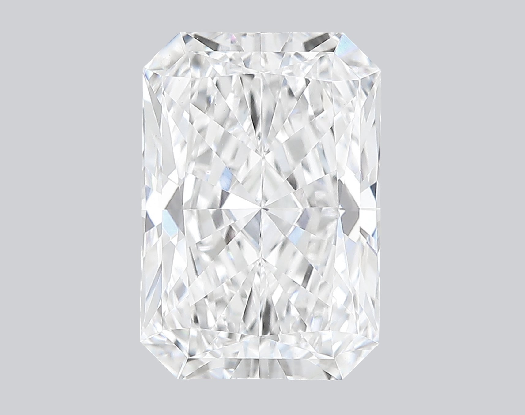 2.29 Carat E-VVS2 Radiant Lab Grown Diamond - IGI (#121946)