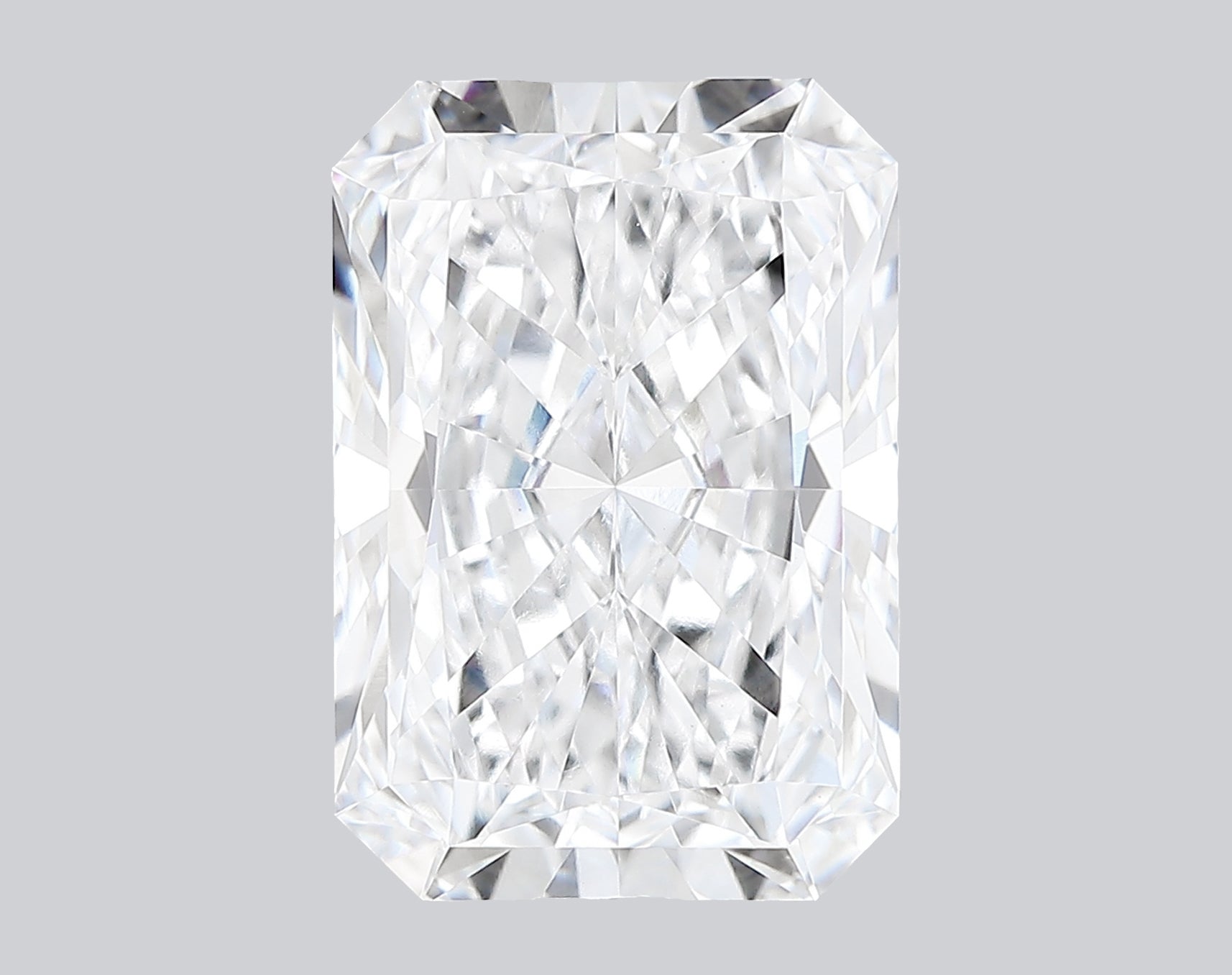 3.09 Carat D-VVS2 Radiant Lab Grown Diamond - IGI (#121949)