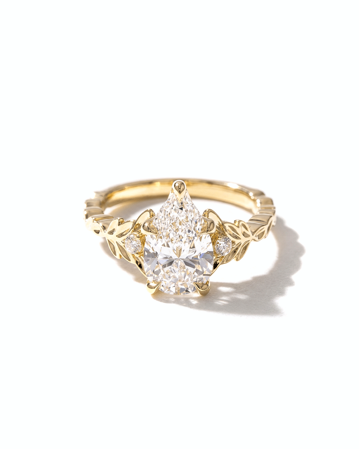 2.08ct D-VS1 Pear Lab Diamond Arwen