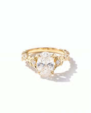 2.03ct F-VS1 Oval Lab Diamond Arwen