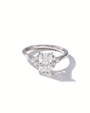 1.57ct D-VS1 Radiant Lab Diamond Lindsey