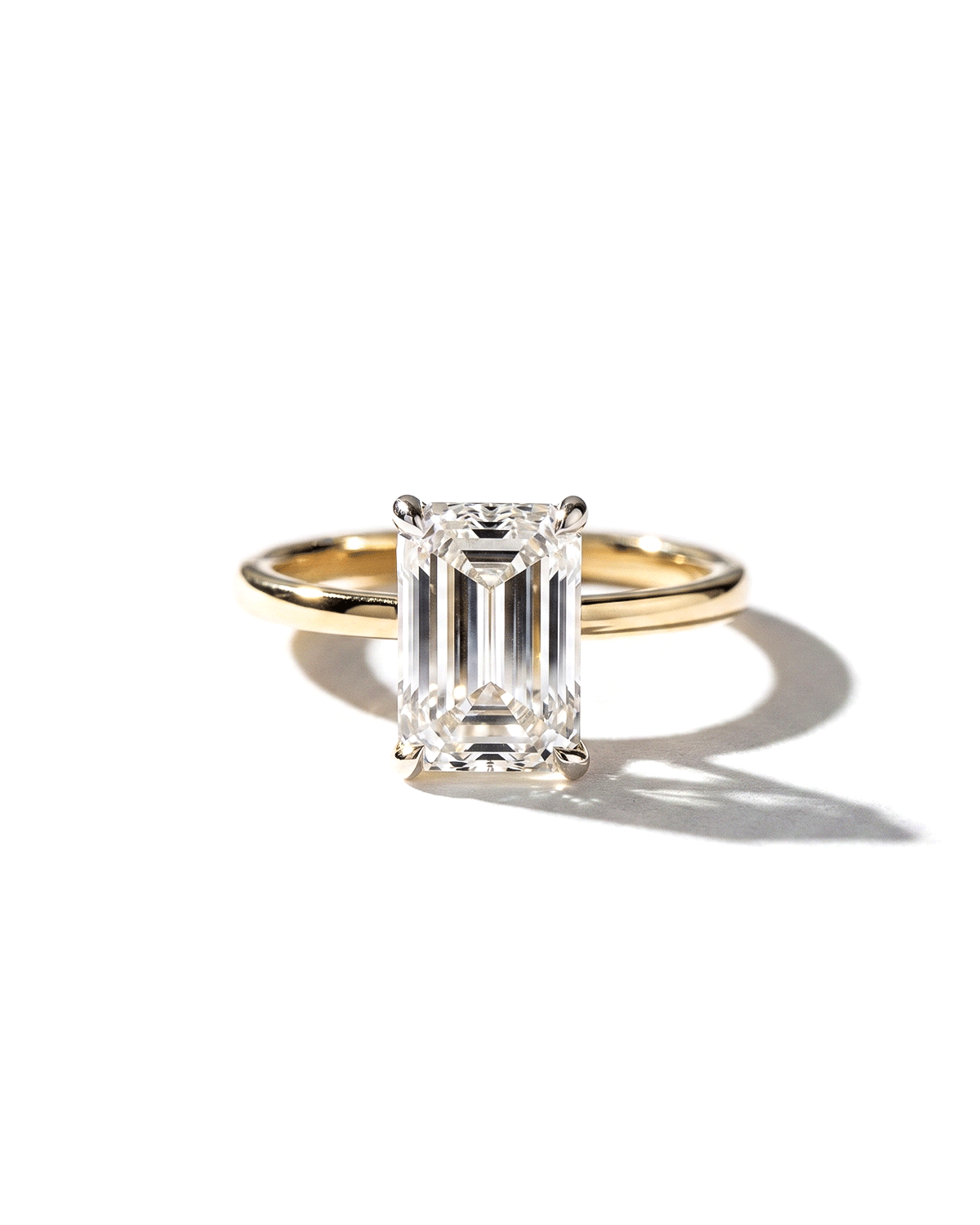 3.04ct F-VS1 Emerald Lab Diamond Stephanie