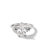 2.07ct E-VS1 Pear Lab Diamond Nova