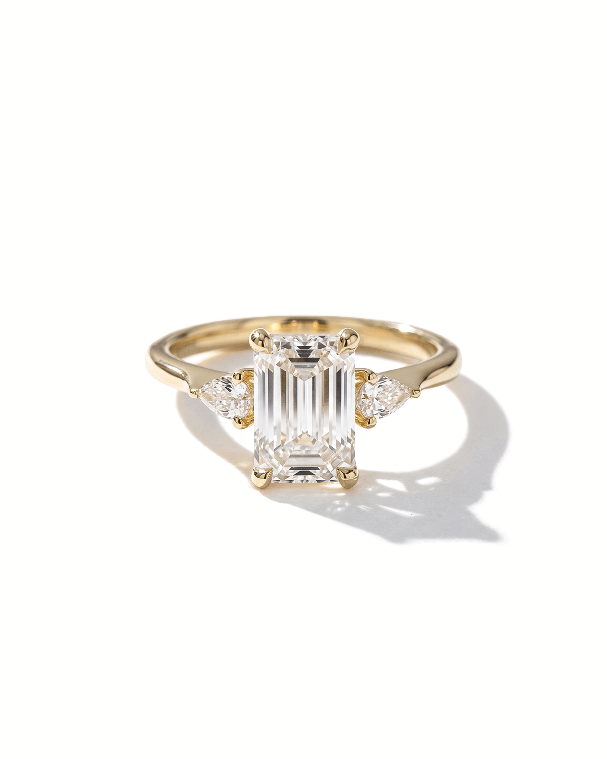 2.08ct D-VVS2 Emerald Lab Diamond Gracie