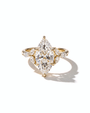 3.02ct F-VVS2 Marquise Lab Diamond Amber