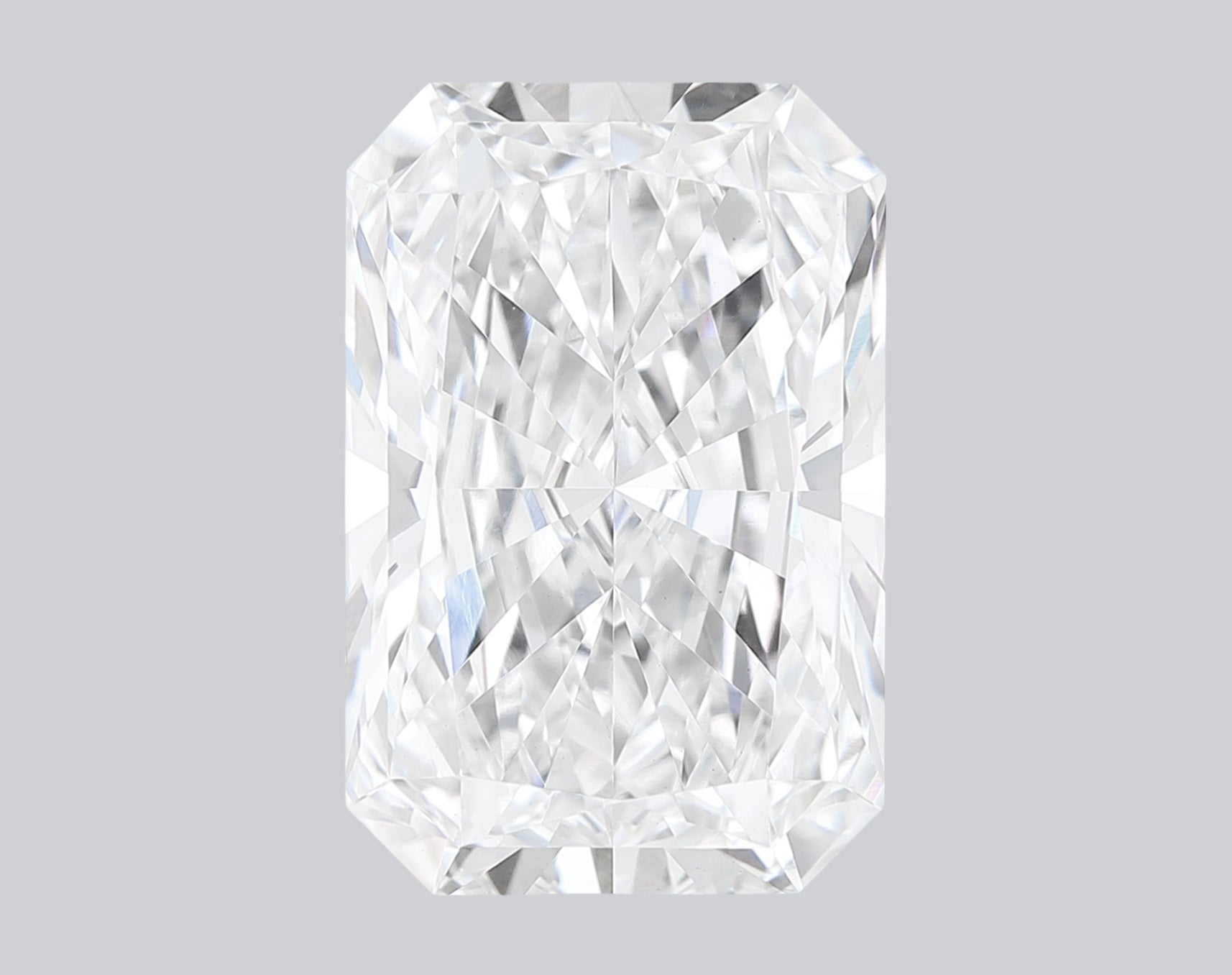3.03 Carat E-VS1 Radiant Lab Grown Diamond - IGI (#128959)